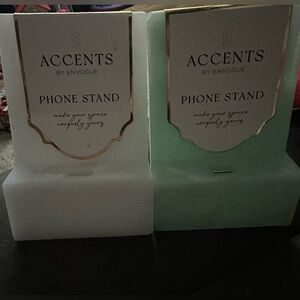 Envogue phone stands. 2 total, mint green & white colors